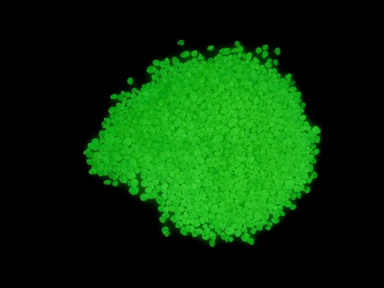 Self-Luminous-Particles-9